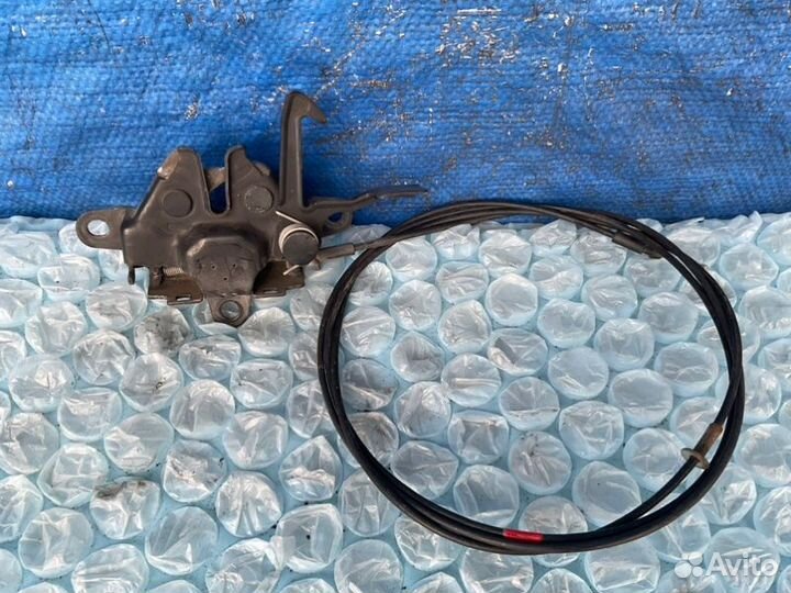 Замок капота Toyota Sienna XL20 3.3 L 3MZ-FE 230HP