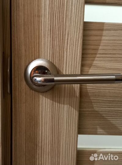 Дверь межкомнатная 60 с коробкой бу