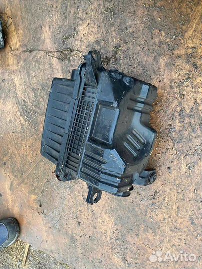 Корпус воздушного фильтра Kia rio 3