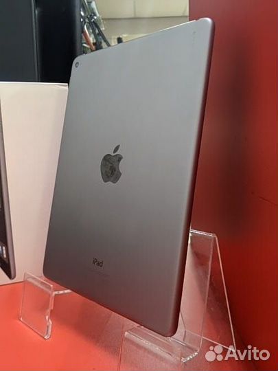 Планшет Apple iPad Air 2 Wi-Fi 16 GB