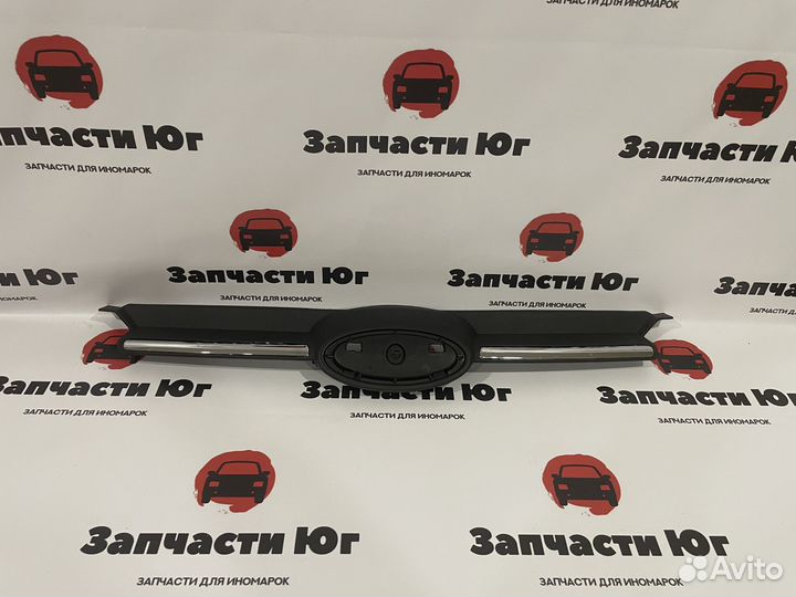 Решетка радиатора Ford Focus 3 2011-2015