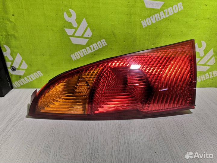 Фонарь задний левый Форд Фокус 1