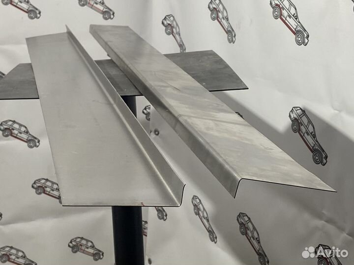 Toyota Hilux surf пороги + усилители комплект