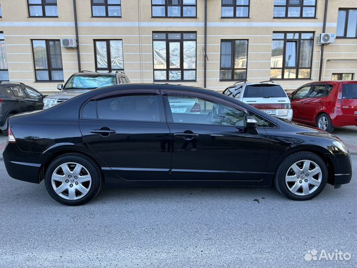 Honda Civic 1.8 AT, 2011, 186 177 км