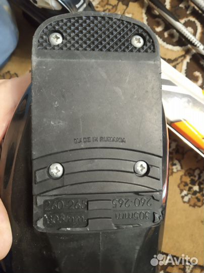 Горные лыжи с креплениями, палками, ботинками