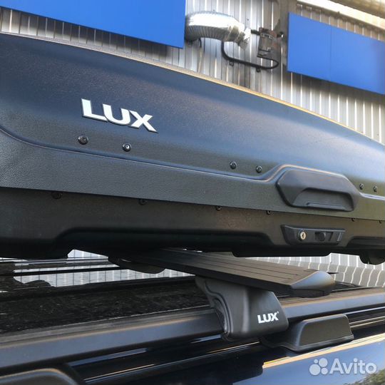 Автобокс на крышу