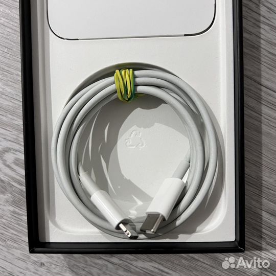 Кабель оригинал Apple как новый
