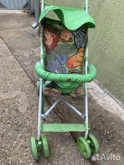 Детский велосипед и детская коляска