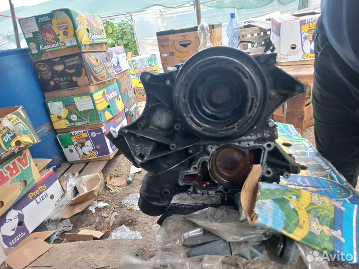 2.2 cdi блок вал поршень всё вместе