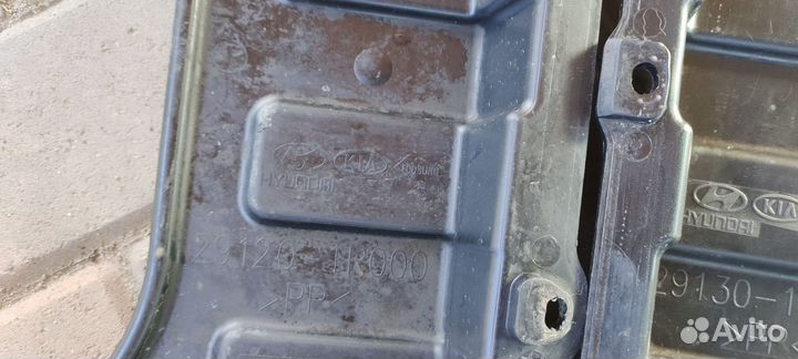 Пыльник двигателя Хюндай Солярис 1