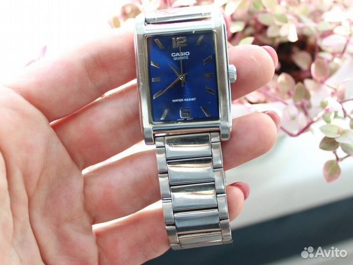 Наручные часы Casio