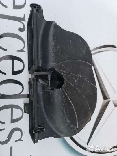 Корпус салонного фильтра Mercedes W204