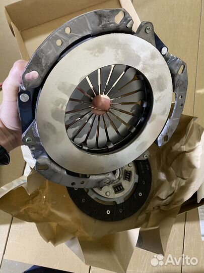 Сцепление комплект Valeo. Largus, Logan, Sandero