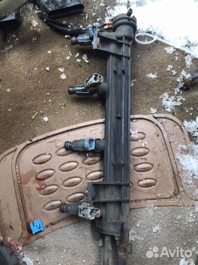 Kia Optima 1 2.4 комплет форсунок