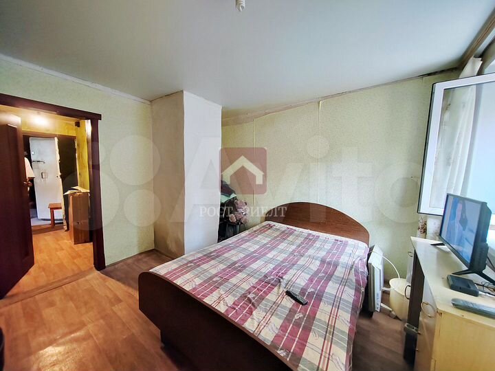 2-к. квартира, 42 м², 1/2 эт.