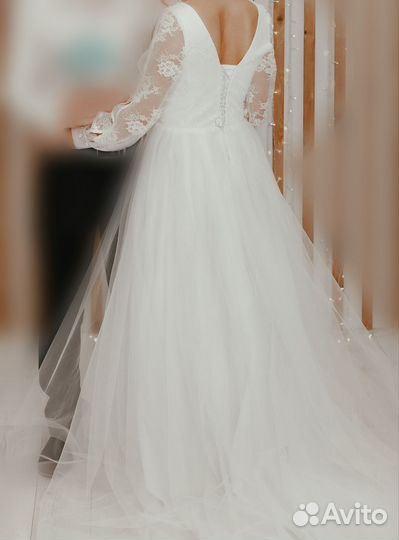 Свадебное платье