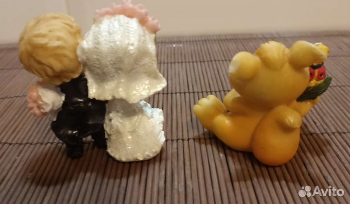 Статуэтки, сувениры