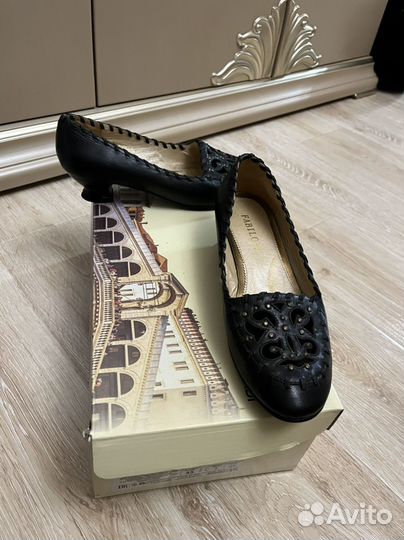 Туфли женские 38 размер