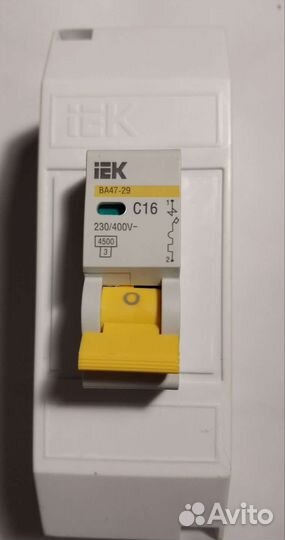 Выключатель 1- 2 клавишные цвет белый