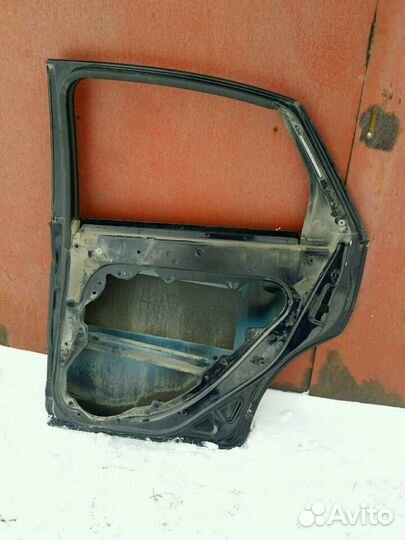 Дверь задняя правая Ford Focus 2 05-08 дорестайл