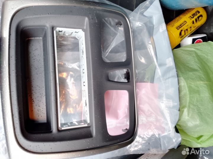 Рамка для магнитолы рено логан 2(степвей)