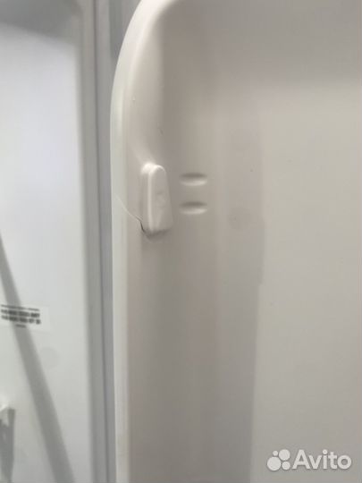 Холодильник Indesit ITR 5180 W 2-хкамерн. белый