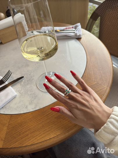 Кольцо женское swarovski