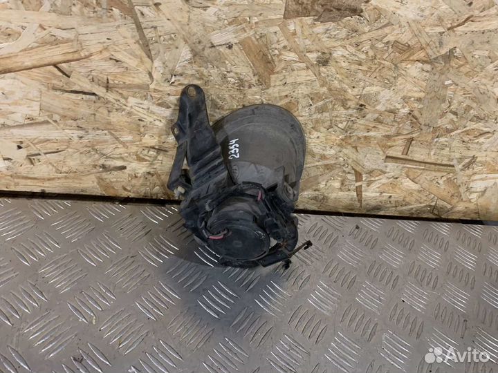 Фара противотуманная левая Subaru Forester (SG) II