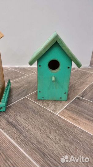 Кормушка для птиц из дерева