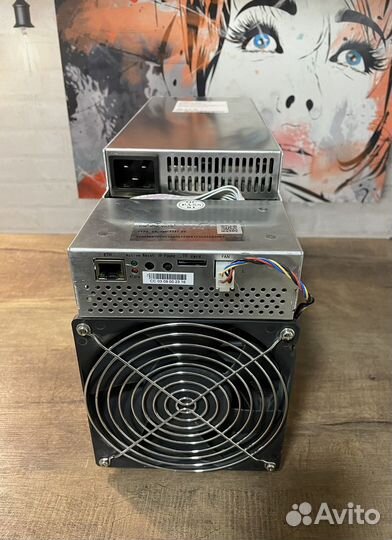 Asic Whatsminer M50 114Th как новый выдает 120Th