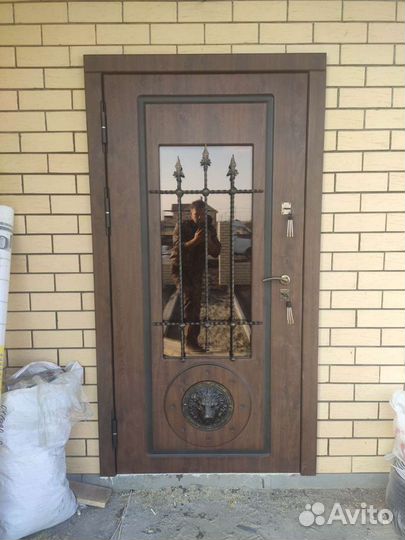 Двери входные металлические