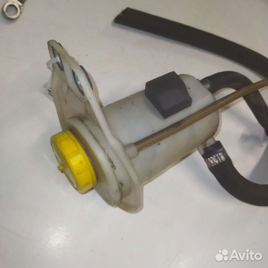 Бачок гидроусилителя Fiat Albea