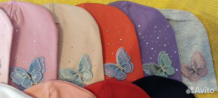 Шапка для девочки новая