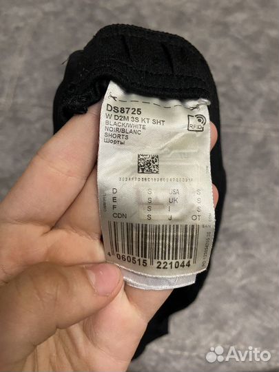 Шорты adidas женские