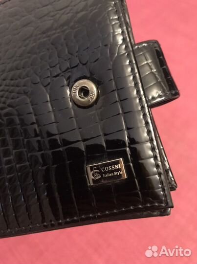 Кожаный кошелек