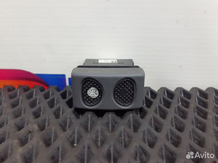 Кнопка включения света Iveco Stralis