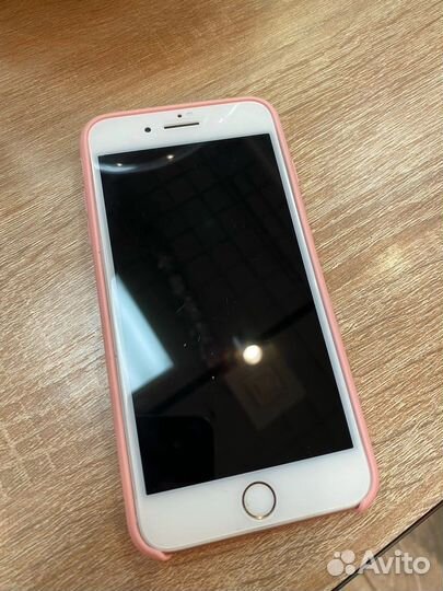 Телефон iPhone 7 plus