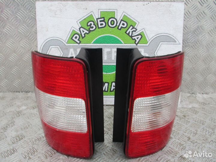 Фонарь задний Volkswagen Caddy 3 2007г