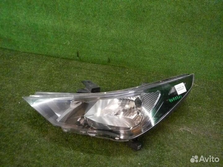 Фара левая Hyundai Solaris