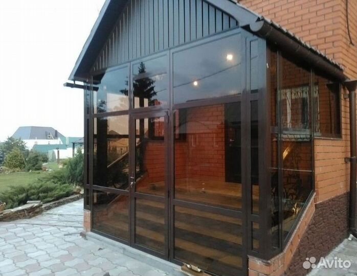 Дверь пластиковая