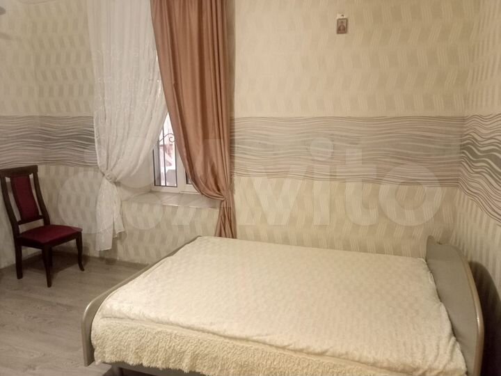 2-к. квартира, 54 м², 1/2 эт.
