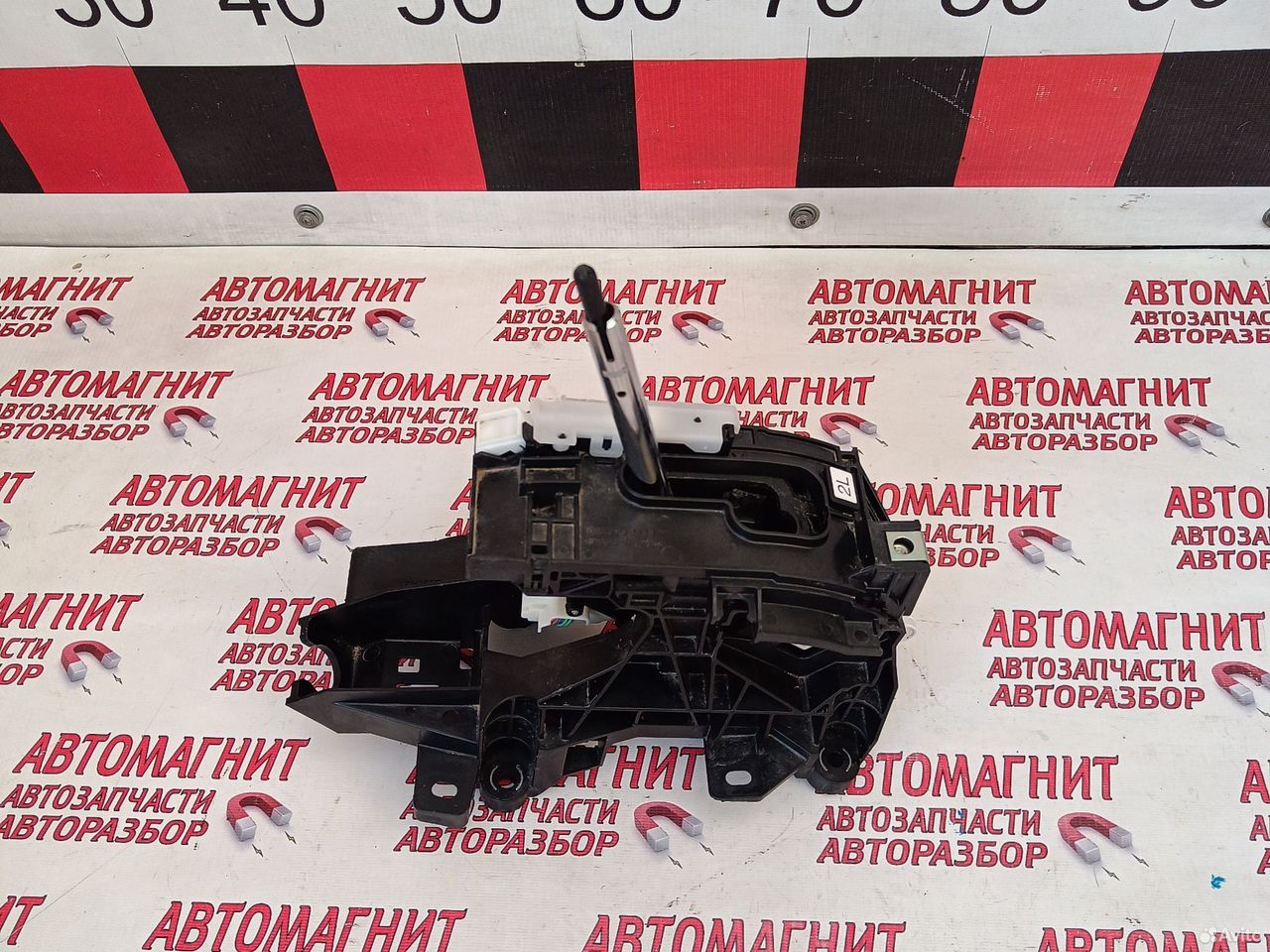 Селектор АКПП Тойота Рав 4 ха50