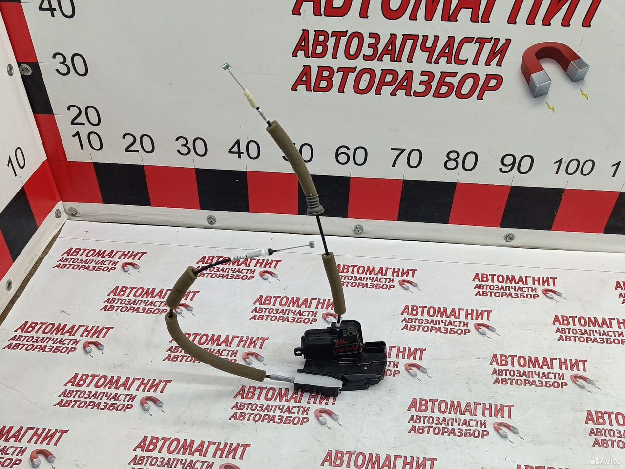 Замок двери задний левый Changan UNI-V