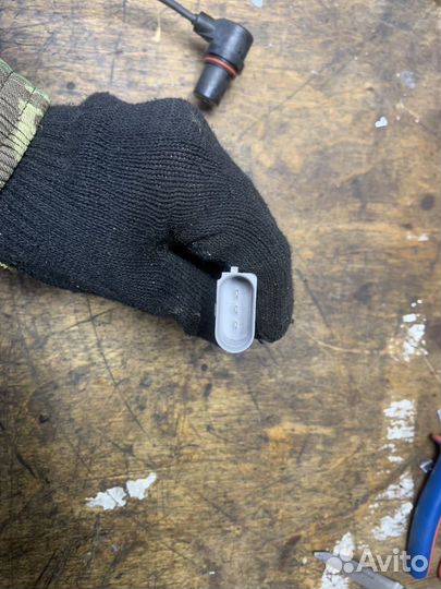 Датчик коленвала Audi a4 b5 1.6, 101 л.с