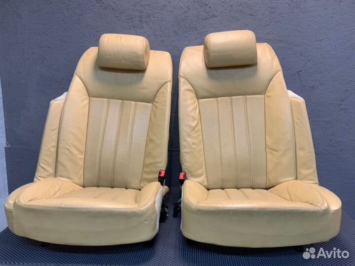 Сиденье заднее Bentley Continental Flying Spur 3W2