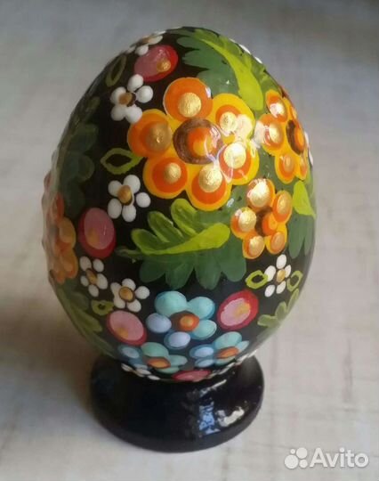 Яйцо декоративные на подставке деревянные ручная р