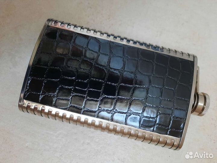 Набор подарочный: фляга, стопка, портсигар