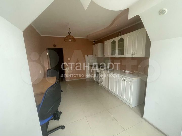 3-к. квартира, 85,3 м², 1/5 эт.