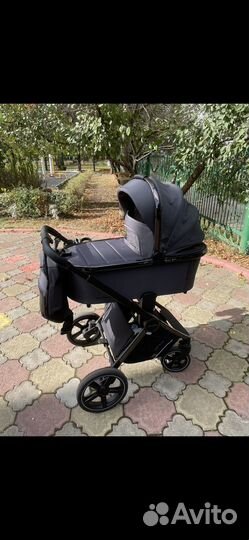 Коляска 3 в 1 Carello Ultimo