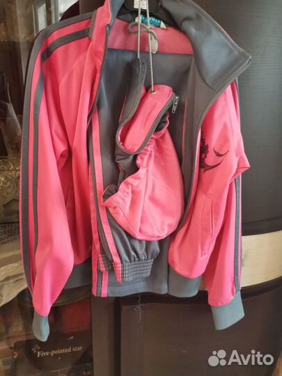 Спортивный костюм для девочки на 7-9лет